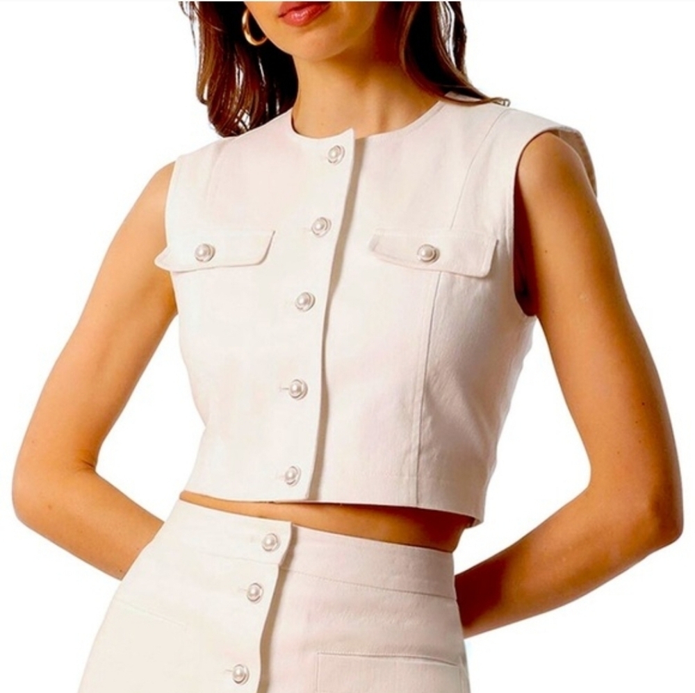 Avec Les Filles White Crop Top With Pearl Buttons Size Medium